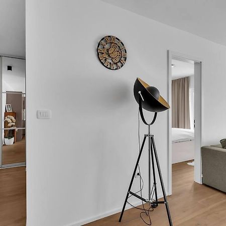 Apartment Dals - Makarska Exklusiv Tucepi Exterior photo